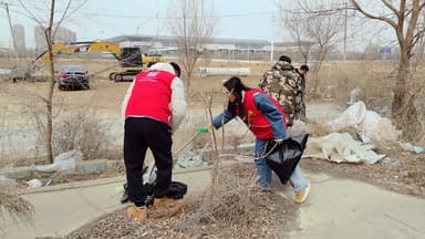 沈阳市浑南区双羊社区:春季高铁沿线环境整治行动